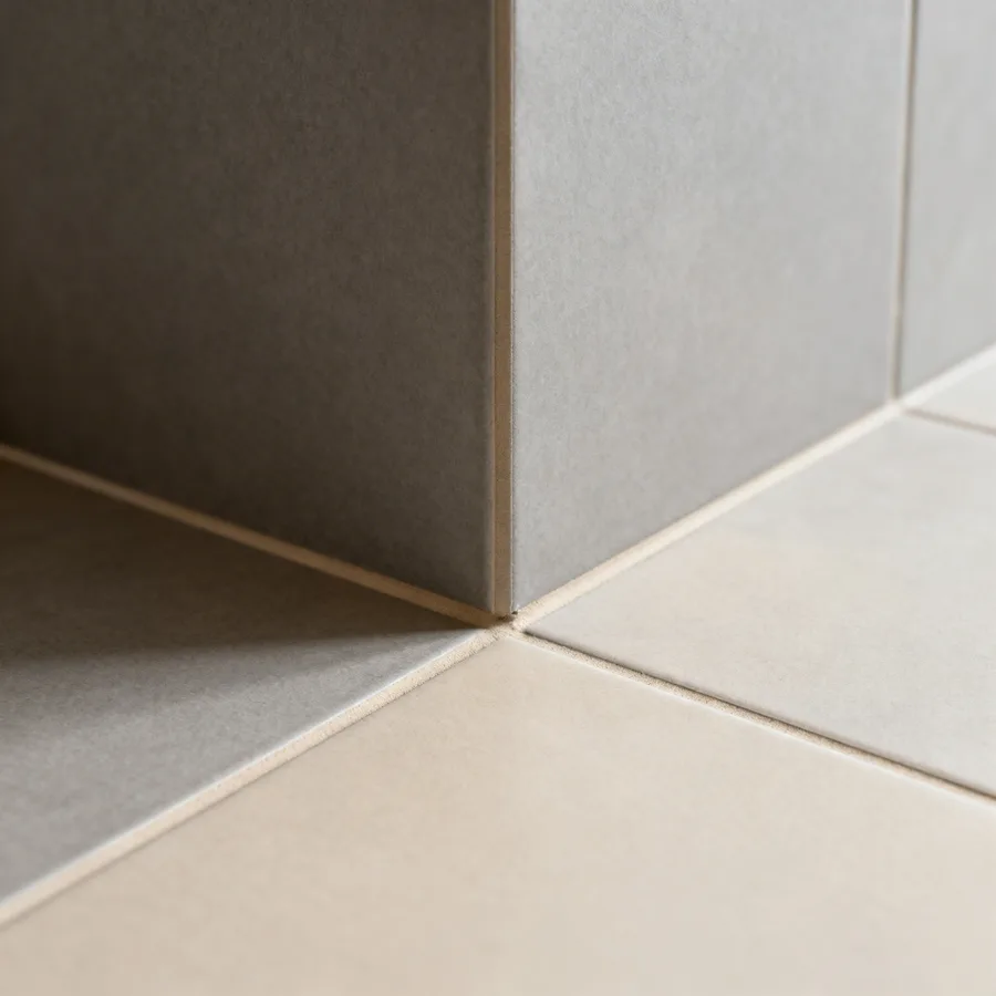 Wall-to-Floor Junctions